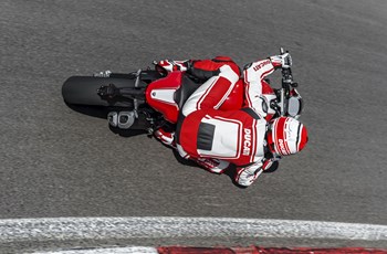 Ducati Monster 1200 R 2017 - Bild 61 Ducati Monster 1200 R 2017 - Bild 61